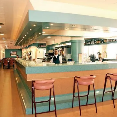 Htop Royal Star - Fun Hotel